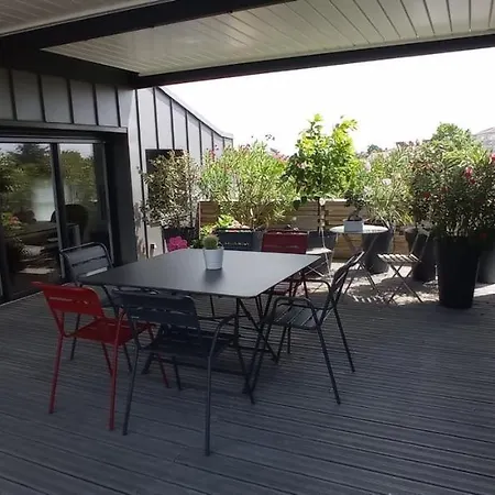 Apartment 120m With Large Terrace In Blagnac!